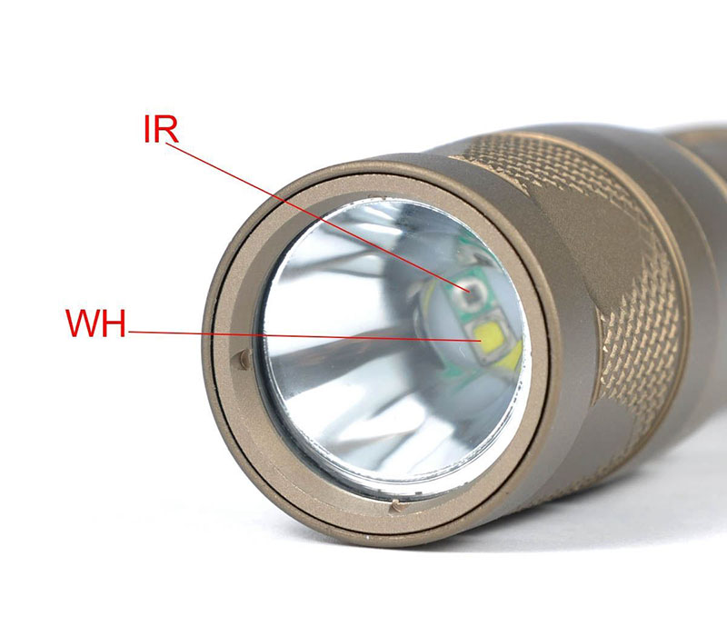 SF IFM M600V IR Dual Output Flashlight Tan